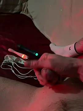 [31 Mar 22:48] Public Show－カメラキャストのkostasrioの動画