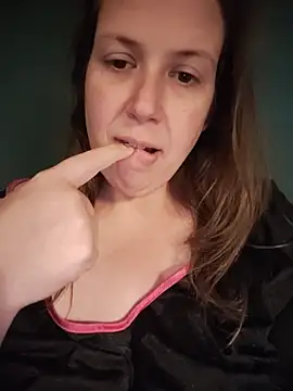 TIT AND PUSSY PLAY