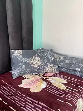 [5 Apr 09:50] Private Show - video by Saucy_peachy cam model