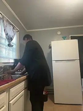 [1 Apr 07:30] Public Show - video by Sweetie8582 cam model