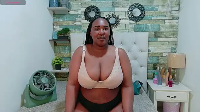 You like my big tits - video oleh Skylernaomi kamera model