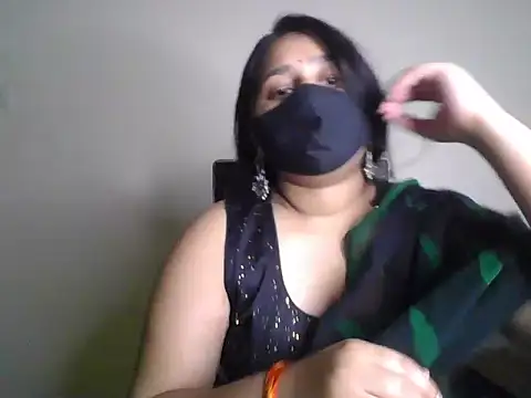 [15 Apr 14:34] Private Show - วิดีโอโดย Bitchin_Riya โมเดลแคม