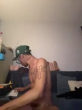 [19 Apr 08:38] Public Show－カメラキャストのJRNBLU44の動画