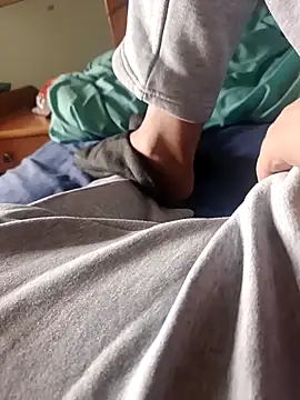 Трендове відео  280 вебкаммоделі FeetMasterForSlaves