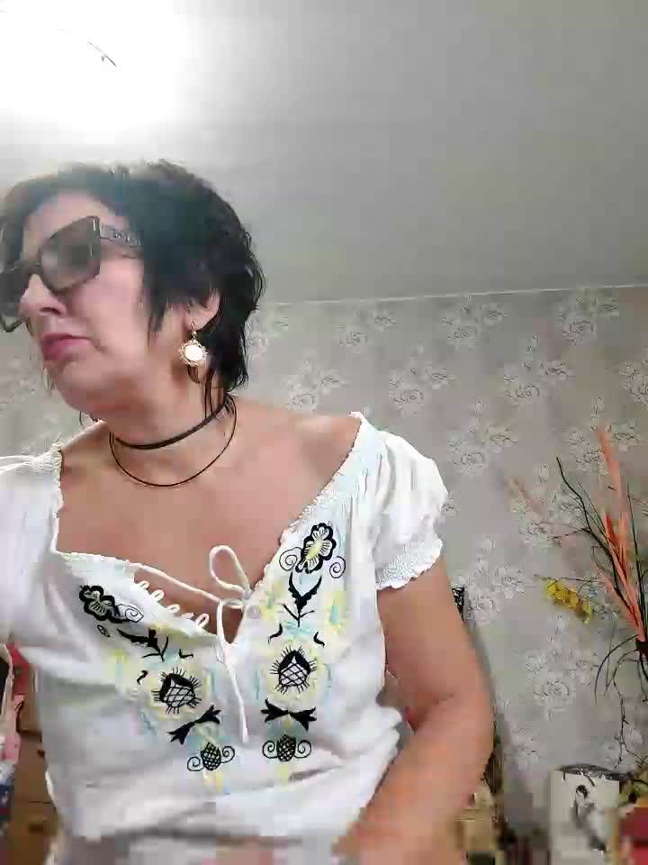 [13 Nov 17:53] Private Show masturbation - ক্যাম মডেল LaliaMia-এর ভিডিও