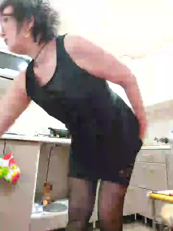 [8 May 17:44] Private Show - ক্যাম মডেল LaliaMia-এর ভিডিও