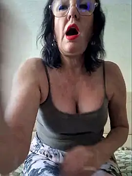 [3 Aug 10:35] Private Show MASTURBATION AND BLOWJOB - video by LaliaMia cam model