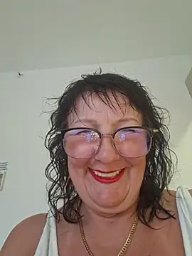 [1 Oct 17:11] Private Show Masturbation in Turkey,on the balcony.Butt plug. Take a shower with me))) - Vídeo de LaliaMia, modelo de vídeos