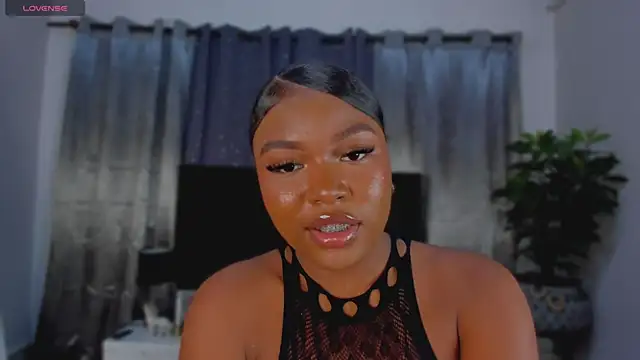 doggy surprise!! 😈🔥 - video av LianaSmith18 cam-modell