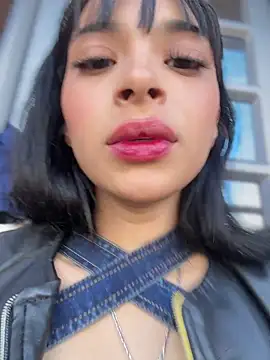Sasha in a saliva show 💦🔥