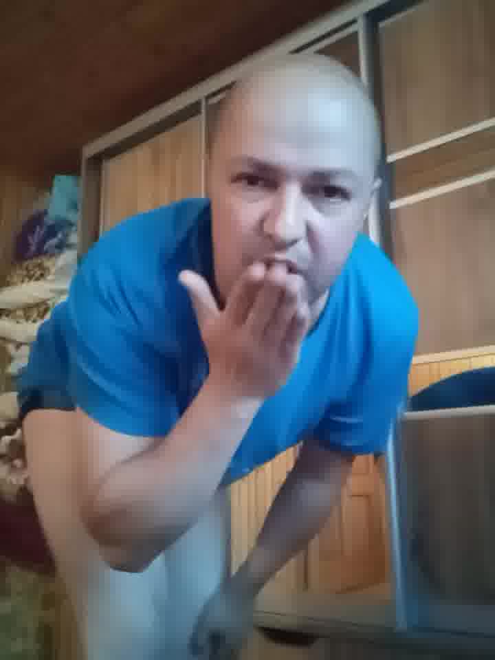 [16 Jun 21:24] Private Show - Luceriusbigass 캠 모델의 동영상