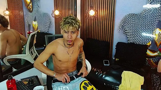 SHOW PRIVATE, DICK MORE ASS🍑🍆🔥