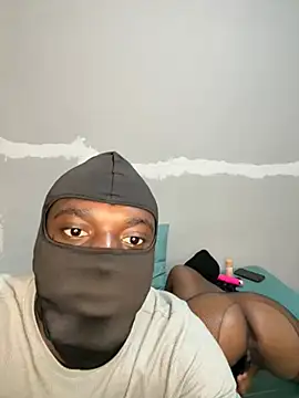 P🍆💦 - video van petite_bee cam-model