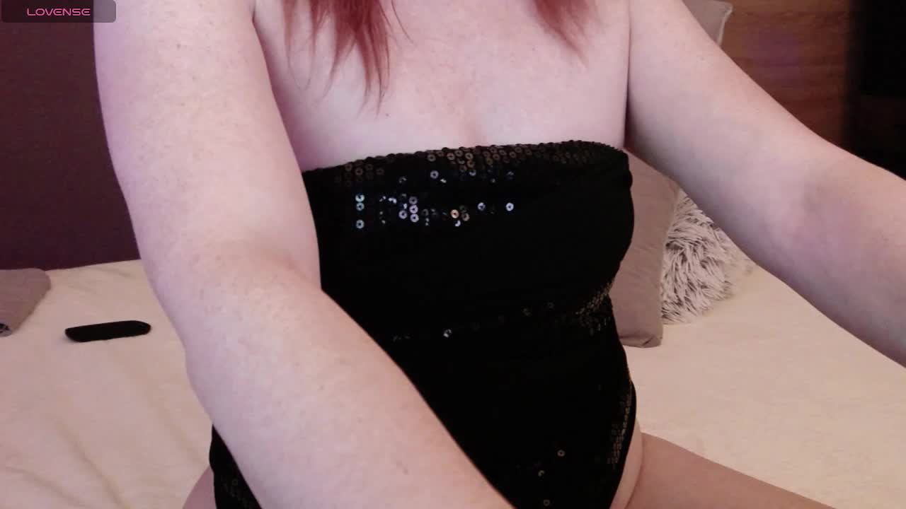 Private Show - ক্যাম মডেল MichellePurple-এর ভিডিও