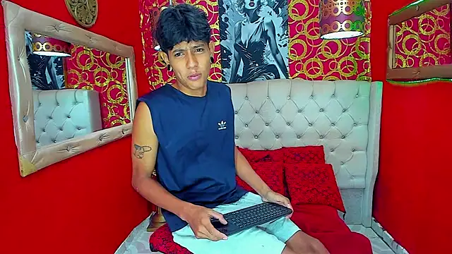 cumshot and fingers in the ass - video by straightyoungpein cam model