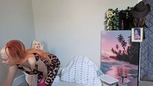 [3 May 12:06] Public Show - video by ZorynaDollHouse cam model