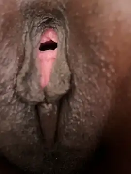 Pussy spread