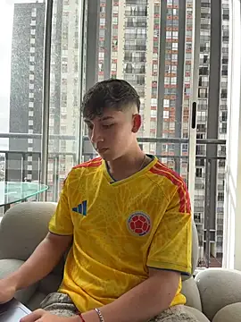Play with ur colombian boy