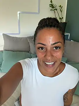 Dildo BJ + Twerk Naked 😈