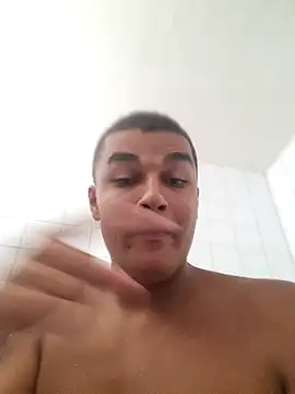 Schwimmbad garde oben deutsche - video by umutabi277 cam model