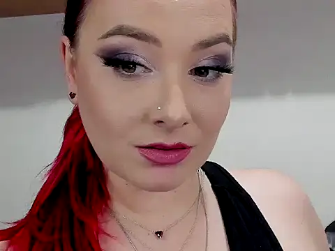 [29 May 16:08] Public Show - video by LilithsTongue_ cam model