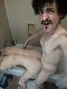 [20 Apr 05:40] Public Show - video by KingHydraLaser cam model