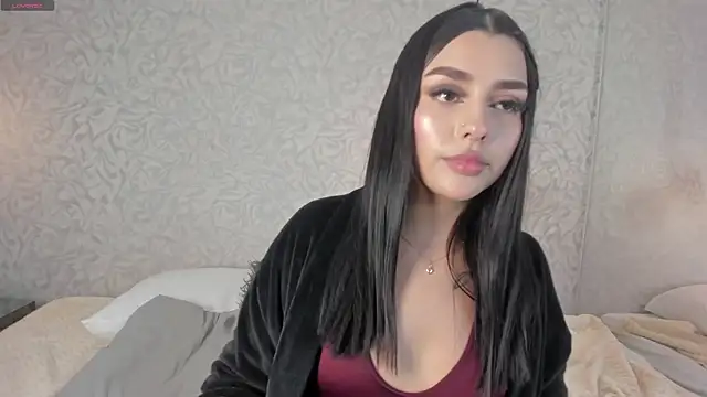 TWO FINGERS IN PUSSY - video av safiya_angels cam-modell