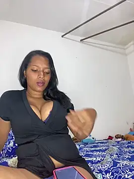 So hot with the dildo in my pussy🥵🥵 - فيديو من Stefany_03_ موديل الكام