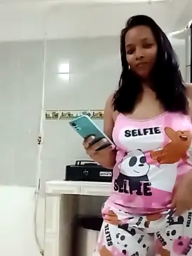 Cocinando - video by Stefany_03_ cam model