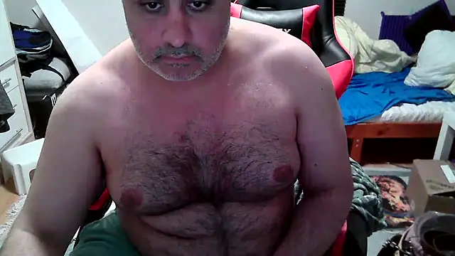 [25 Apr 03:59] Public Show - ক্যাম মডেল bearfilms-এর ভিডিও