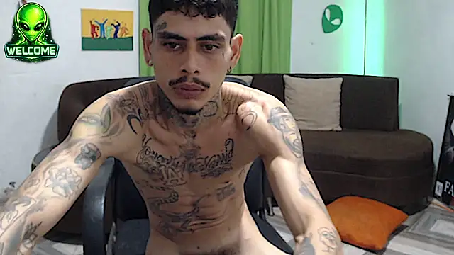 [20 Jun 02:47] Private Show