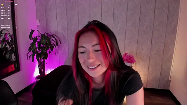Spy My Private Show shaking my ass for you