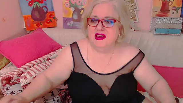 [4 May 23:30] Private Show – video modela na kameri Maturelove_xxx