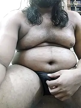 15 Aug- dick hard 🫣 - відео від вебкаммоделі mrmerman92