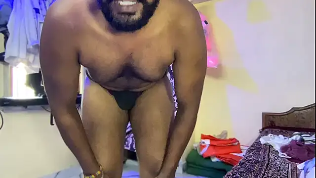 Private Show – video modela na kameri Indian_cock1