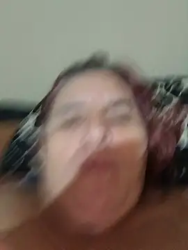 [1 Jul 19:21] Private Show – video modela na kameri martinhapimenta