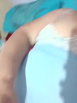[10 Aug 08:23] Private Show - vídeo de martinhapimenta modelo de câmara