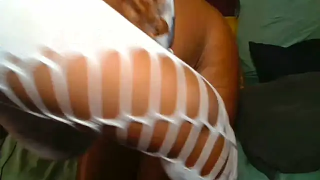 [29 Jun 18:17] Private Show – video od webkamerové modelky xxebony