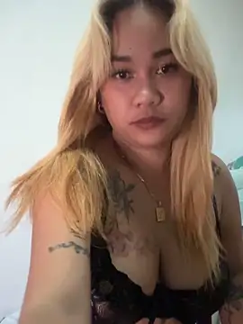 [17 Jun 23:13] Private Show