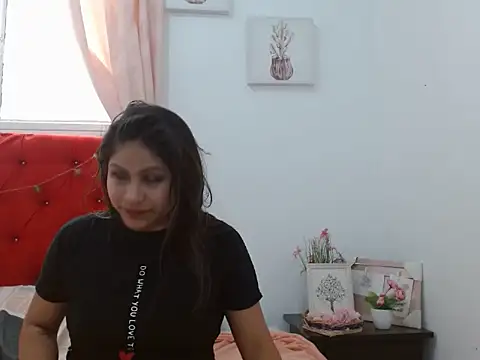 [16 Jul 12:19] Private Show – video af SweetsLatinas cam-model