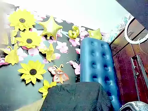 jerkin open leggys - video DirtyKhloy kameramallilta