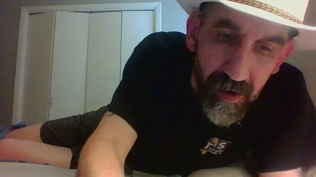 Private Show call me DADDY – video od webkamerové modelky old_Domino
