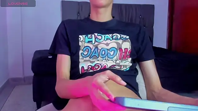 DANTE NAKED AND SHOW CUM AND DANTE HAPPY