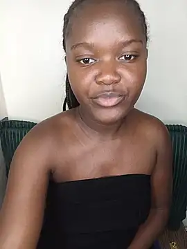 [10 Jul 12:04] Private Show – video modela na kameri little_creamy