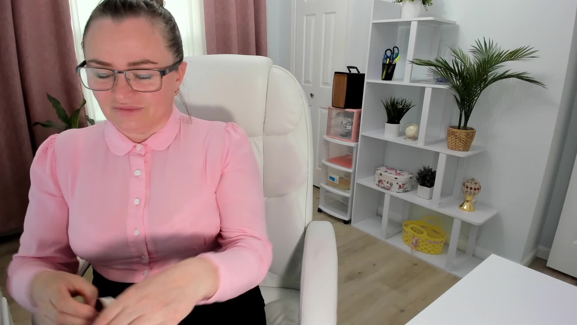 [11 May 16:16] Private Show - video by Vika73 cam model