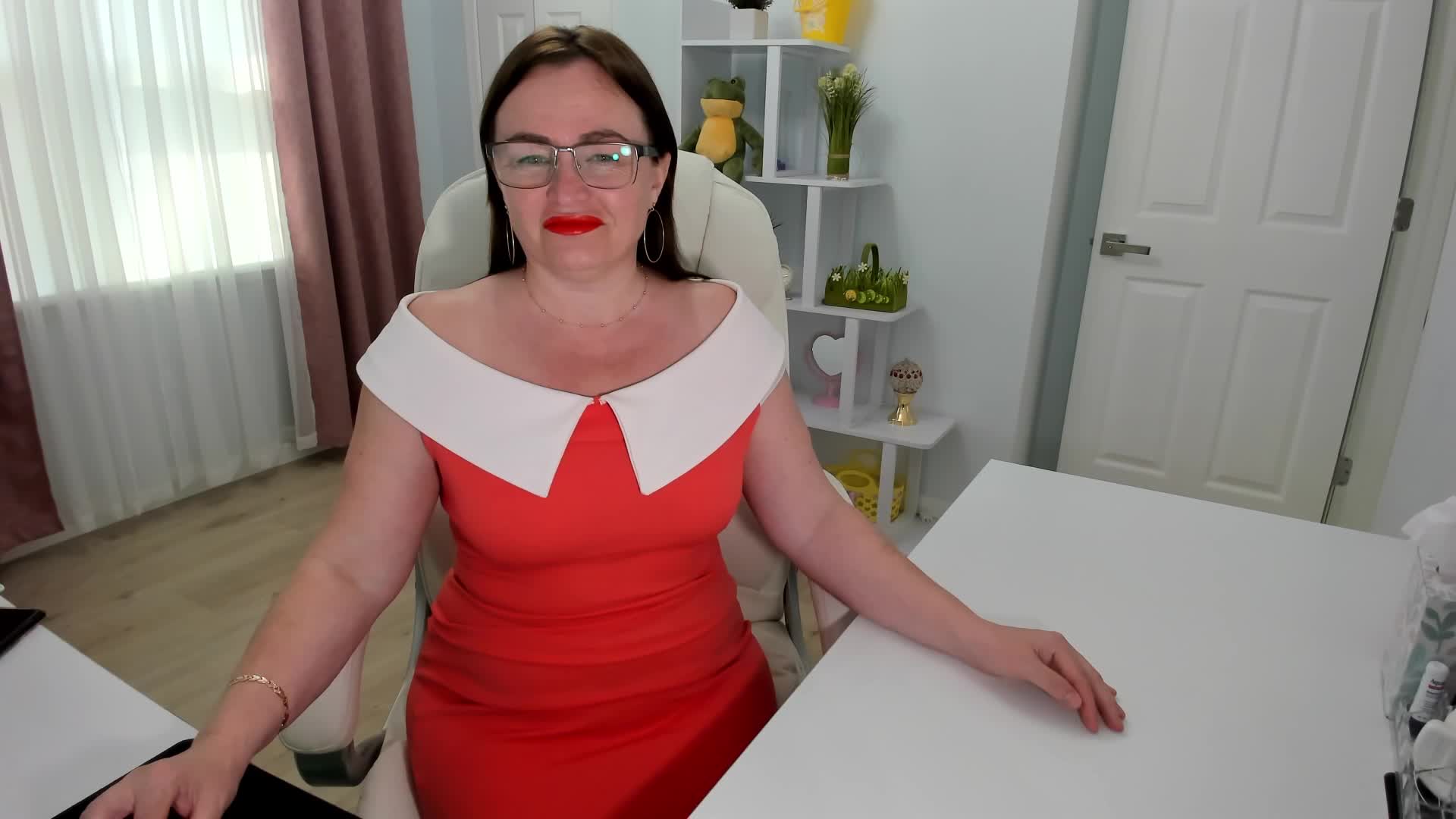 [23 Apr 15:35] Private Show - video by Vika73 cam model