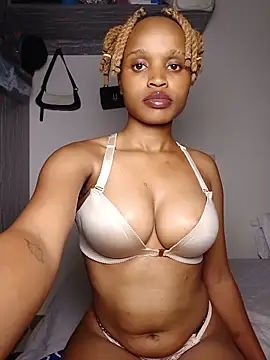 😍 - видео от уебкам модела Tempting_Ebony