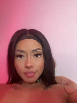 Dirty and sopply blowjob – video od webkamerové modelky ItsBellaPorch