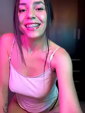 Plug Anal + DOMI In my Pussy 💦🍑
