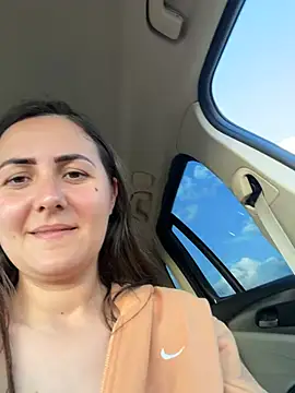 Naked run around the car! Pussy wide open - video by BrunetteNymph cam model